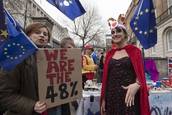 UK launches Brexit process