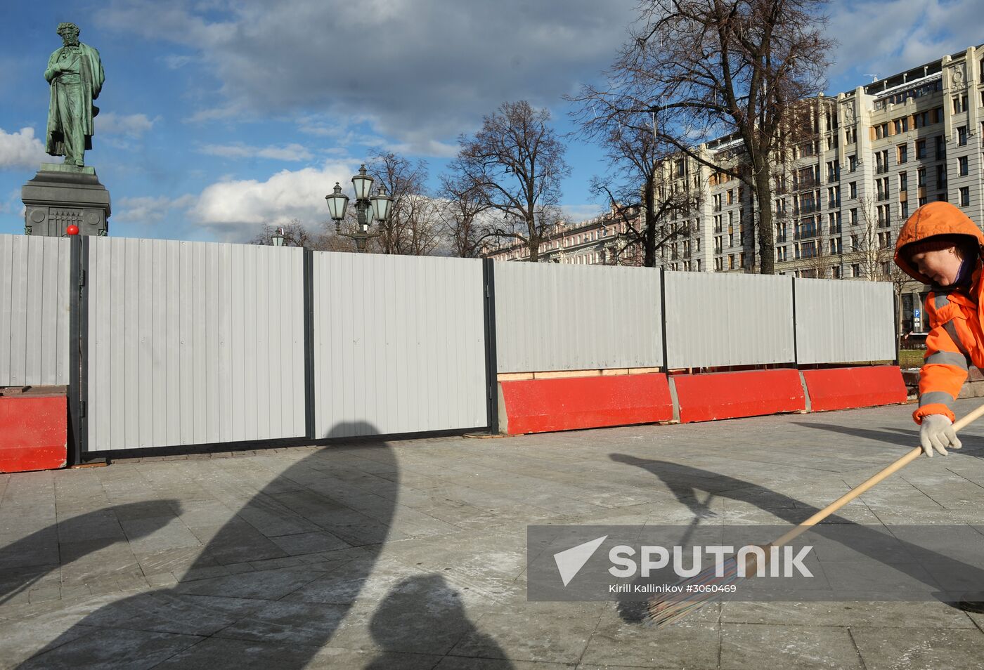 Renovation of Monument to Alexander Pushkin commences in Moscow