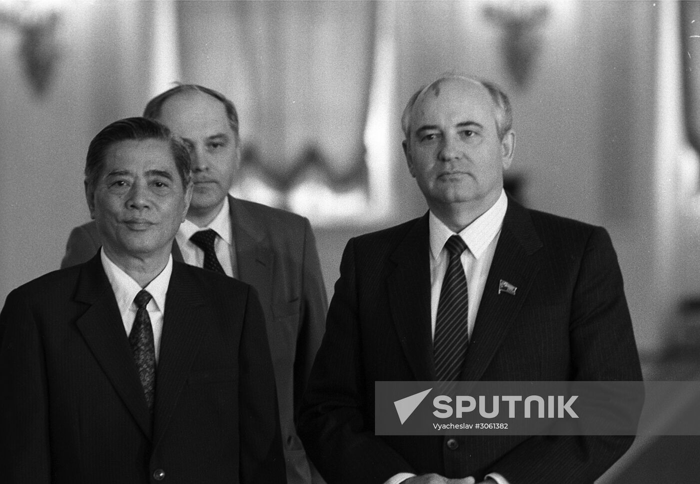 Nguyen Van Linh's visit to USSR