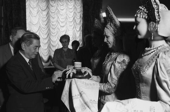 Nguyen Van Linh visits USSR