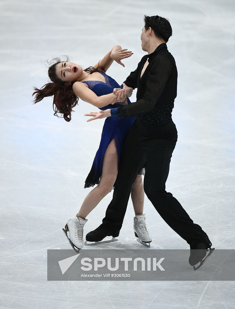 ISU Figure Skating Championships. Ice dance short program