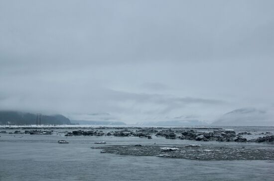 Alaska: communities of first Russian settlers