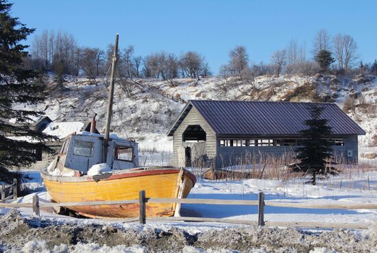 Alaska: communities of first Russian settlers