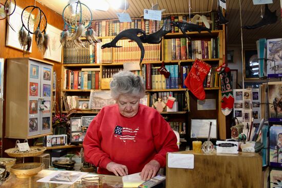 Alaska: communities of first Russian settlers