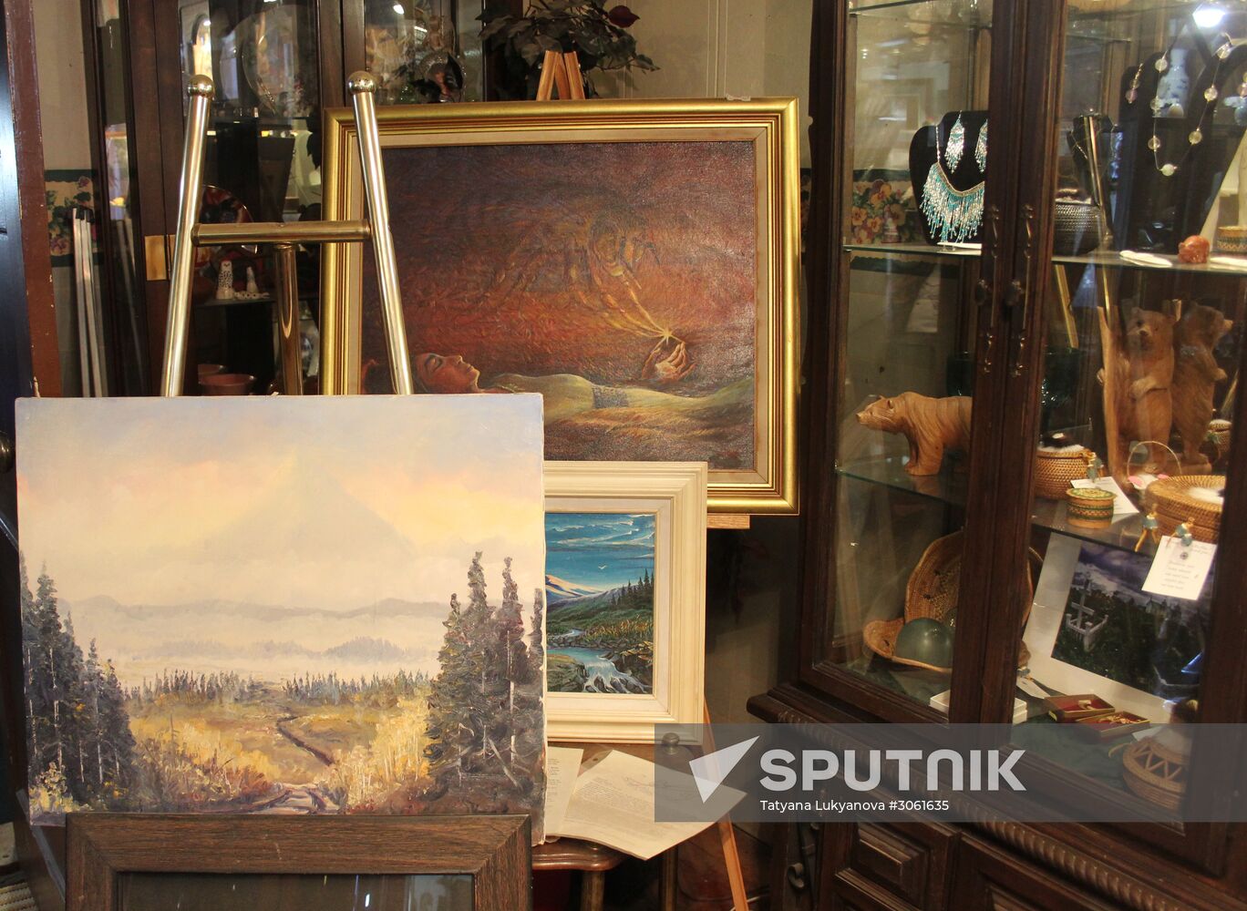 Alaska: communities of first Russian settlers