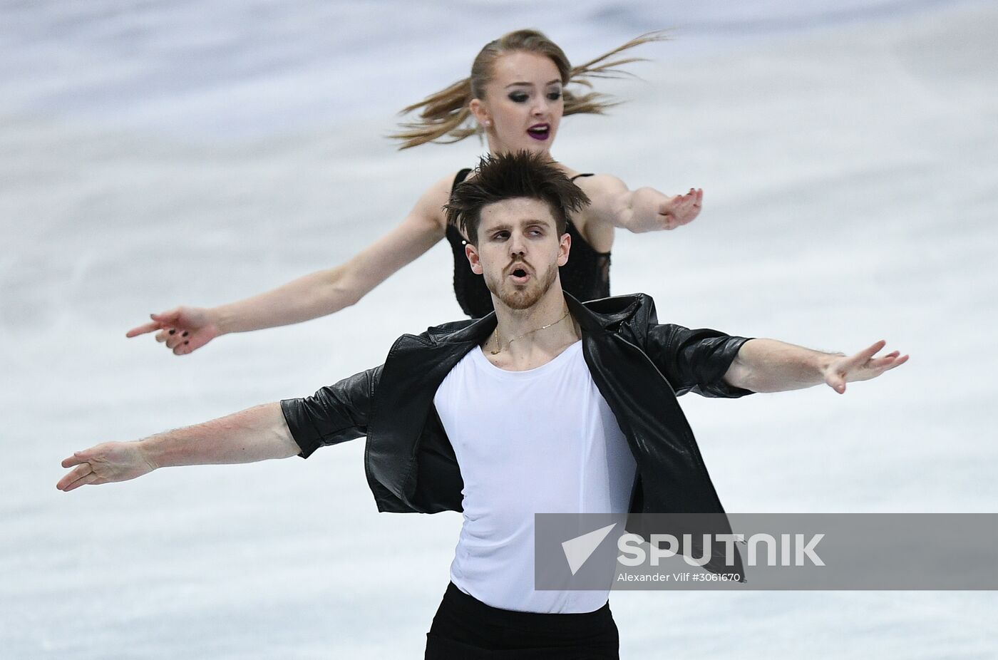ISU Figure Skating Championships. Ice dance short program
