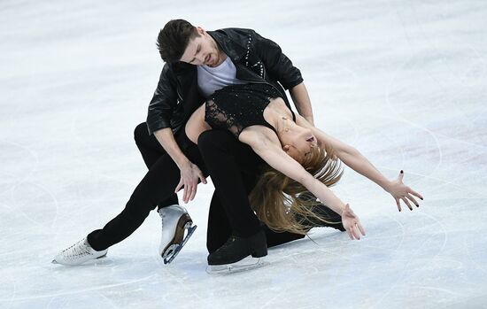 ISU Figure Skating Championships. Ice dance short program