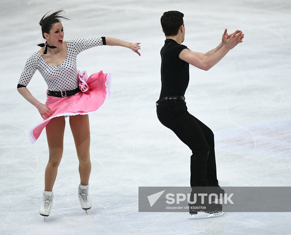 ISU Figure Skating Championships. Ice dance short program