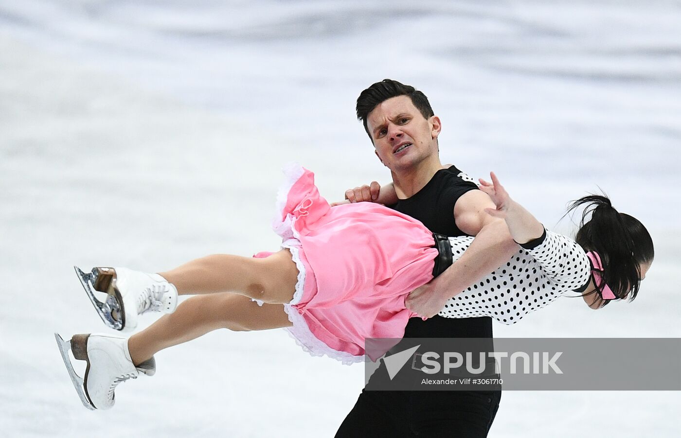 ISU Figure Skating Championships. Ice dance short program