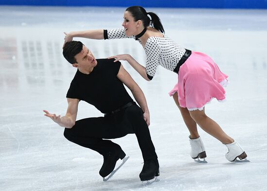 ISU Figure Skating Championships. Ice dance short program