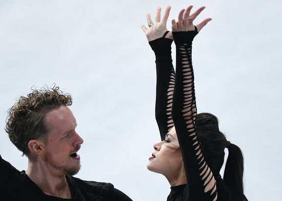 ISU Figure Skating Championships. Ice dance short program