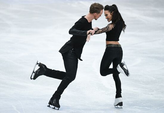 ISU Figure Skating Championships. Ice dance short program