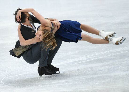 ISU Figure Skating Championships. Ice dance short program