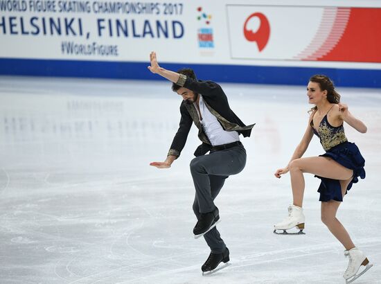 ISU Figure Skating Championships. Ice dance short program