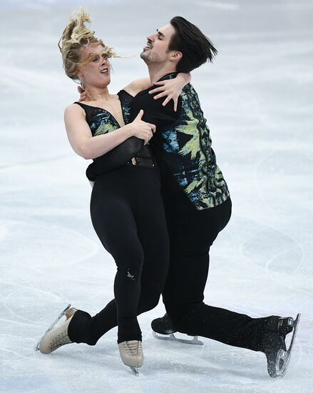 ISU Figure Skating Championships. Ice dance short program