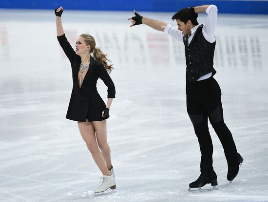 ISU Figure Skating Championships. Ice dance short program