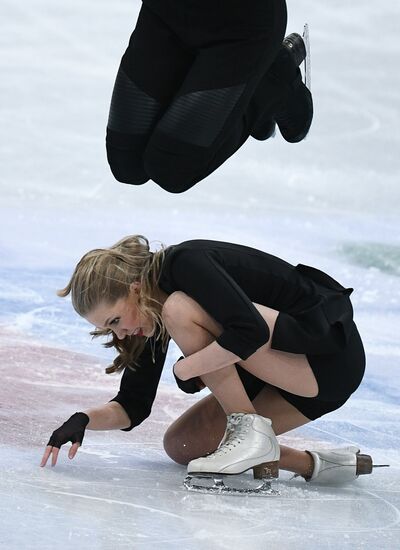 ISU Figure Skating Championships. Ice dance short program