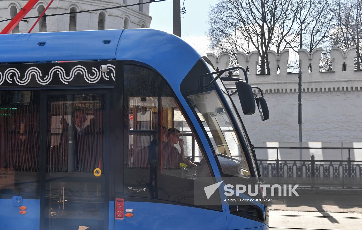 Vityaz-M new generation streetcars hit Moscow tracks