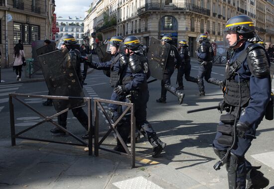 Protest against police brutality in Paris