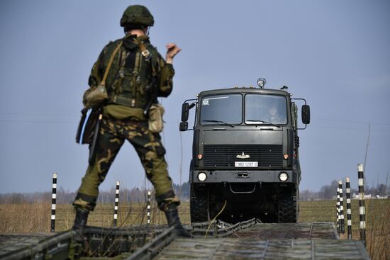 International military exercise of airborne troops in Vitebsk