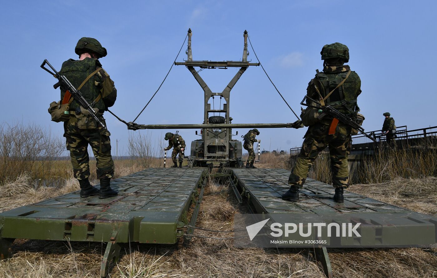 International military exercise of airborne troops in Vitebsk