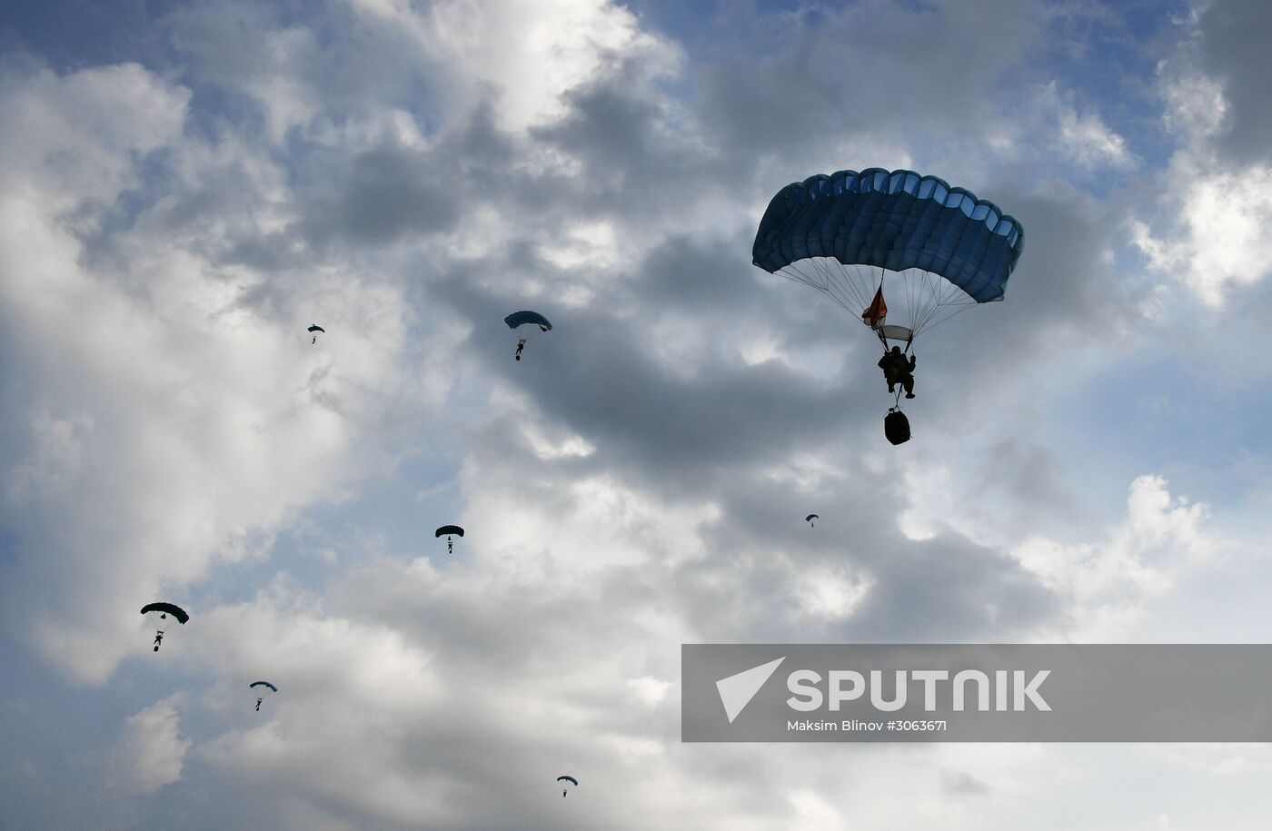 International military exercise of airborne troops in Vitebsk