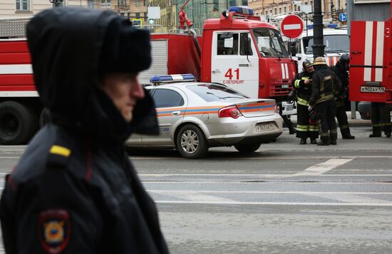Explosions in St.Petersburg underground