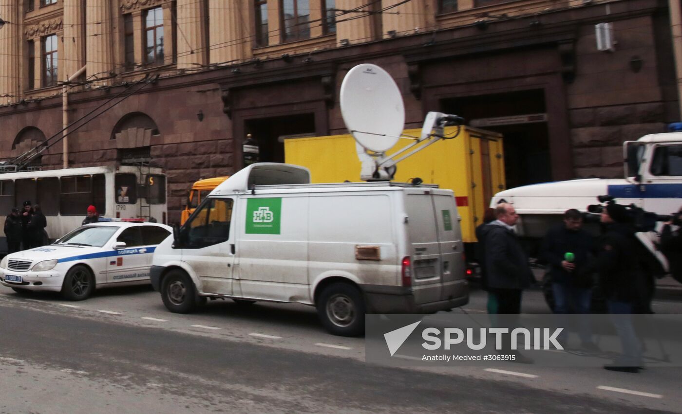 Explosions in St.Petersburg underground