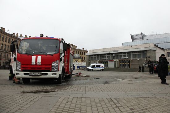 Explosions in St.Petersburg underground