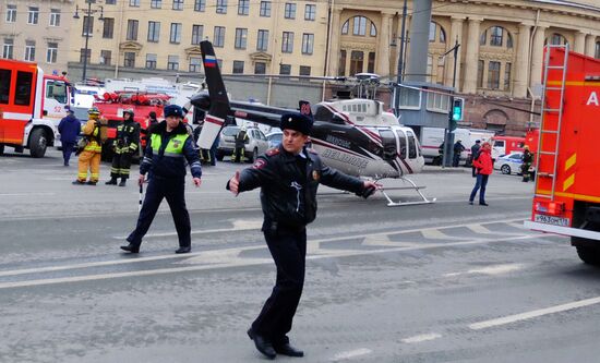 Explosions in St.Petersburg underground
