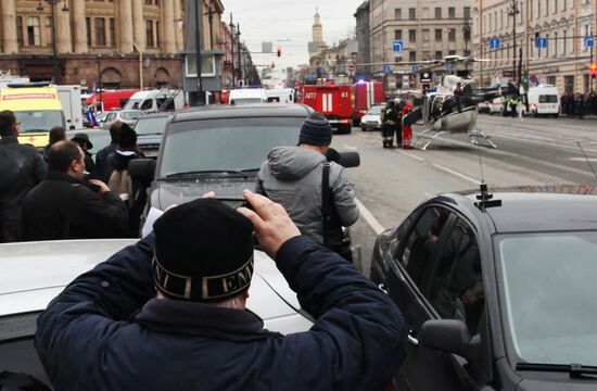 Explosions in St.Petersburg underground