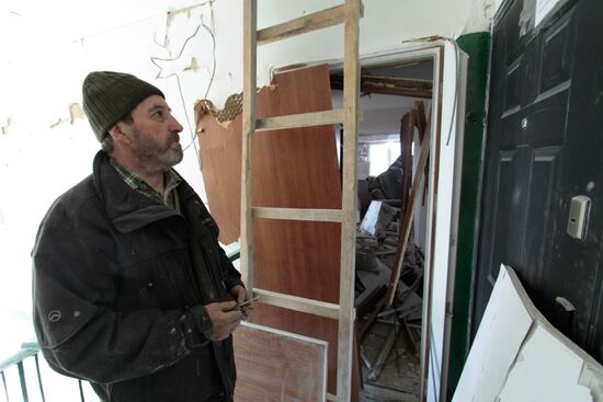 Living in frontline township Dontesk-Severny in Donbass