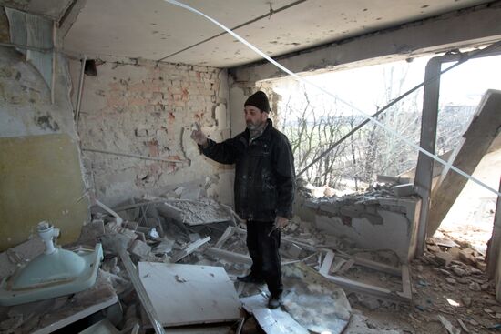 Living in frontline township Dontesk-Severny in Donbass
