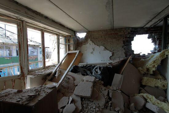 Living in frontline township Dontesk-Severny in Donbass