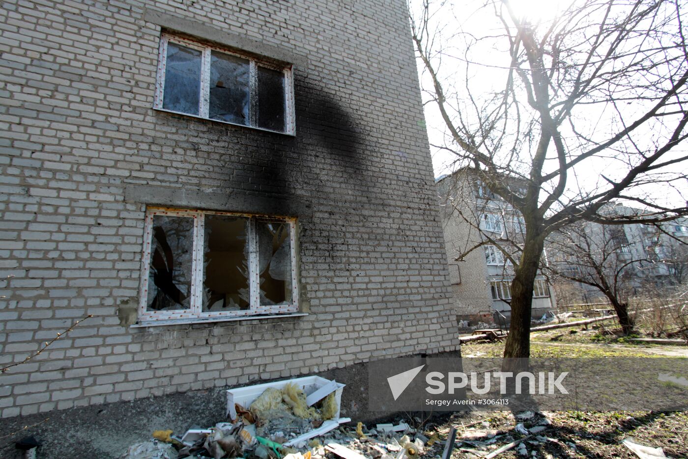 Living in frontline township Dontesk-Severny in Donbass