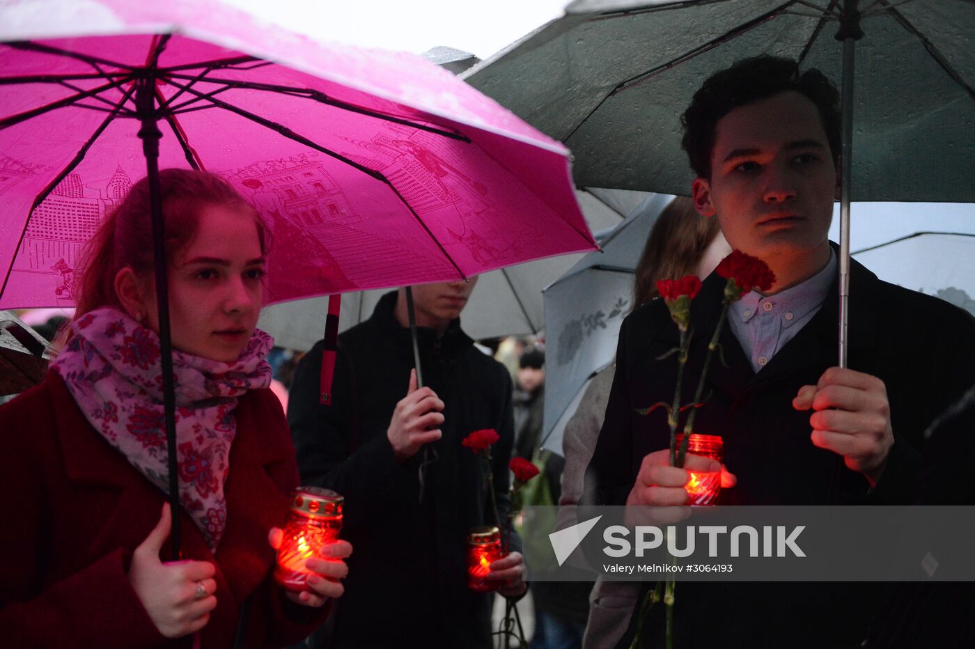 Flowers in memory of St. Petersburg metro blast victims