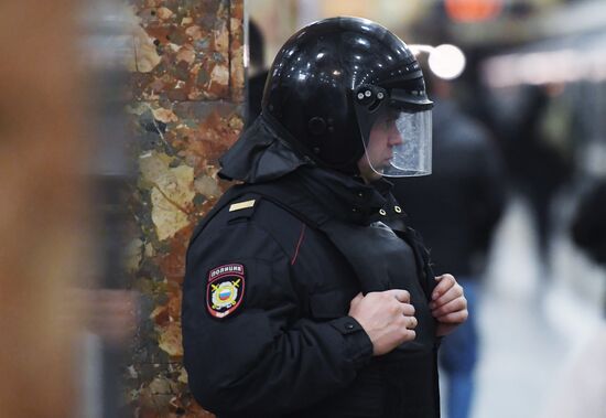 Security stepped up in Moscow metro