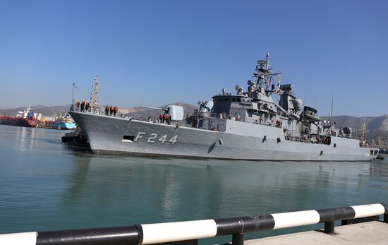 Turkish Navy warships visit Novorossiysk