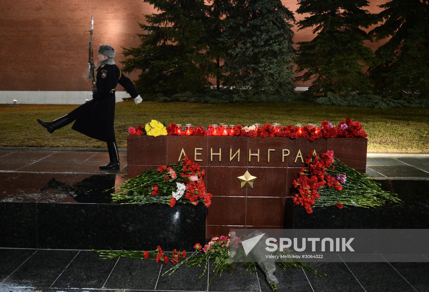 Flowers in memory of St. Petersburg metro blast victims