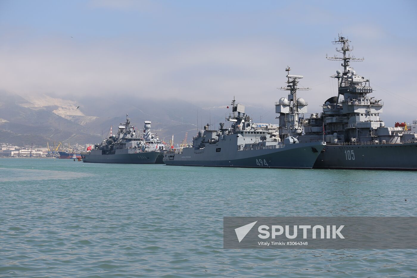 Turkey's naval ships pay visit to Novorossiysk