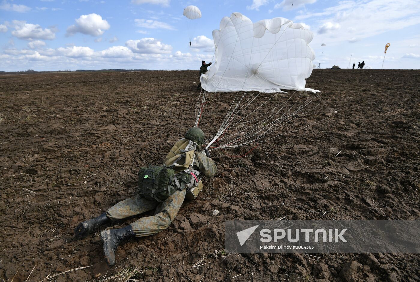 International military exercise of airborne troops in Vitebsk