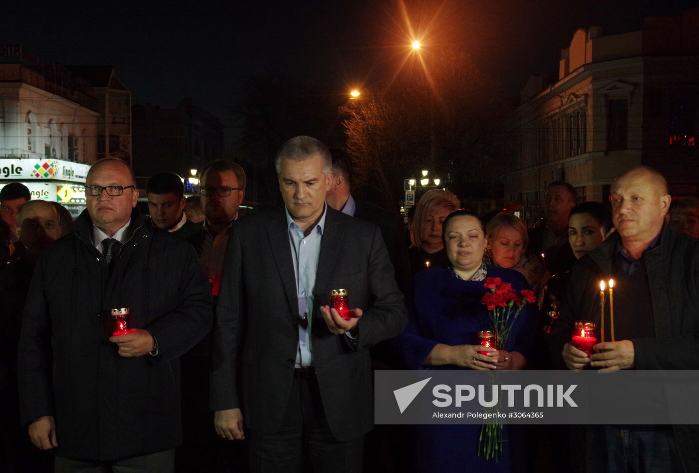 Flowers in memory of St. Petersburg metro blast victims