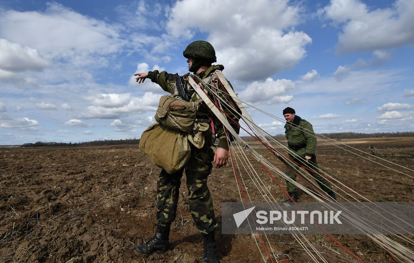 International military exercise of airborne troops in Vitebsk