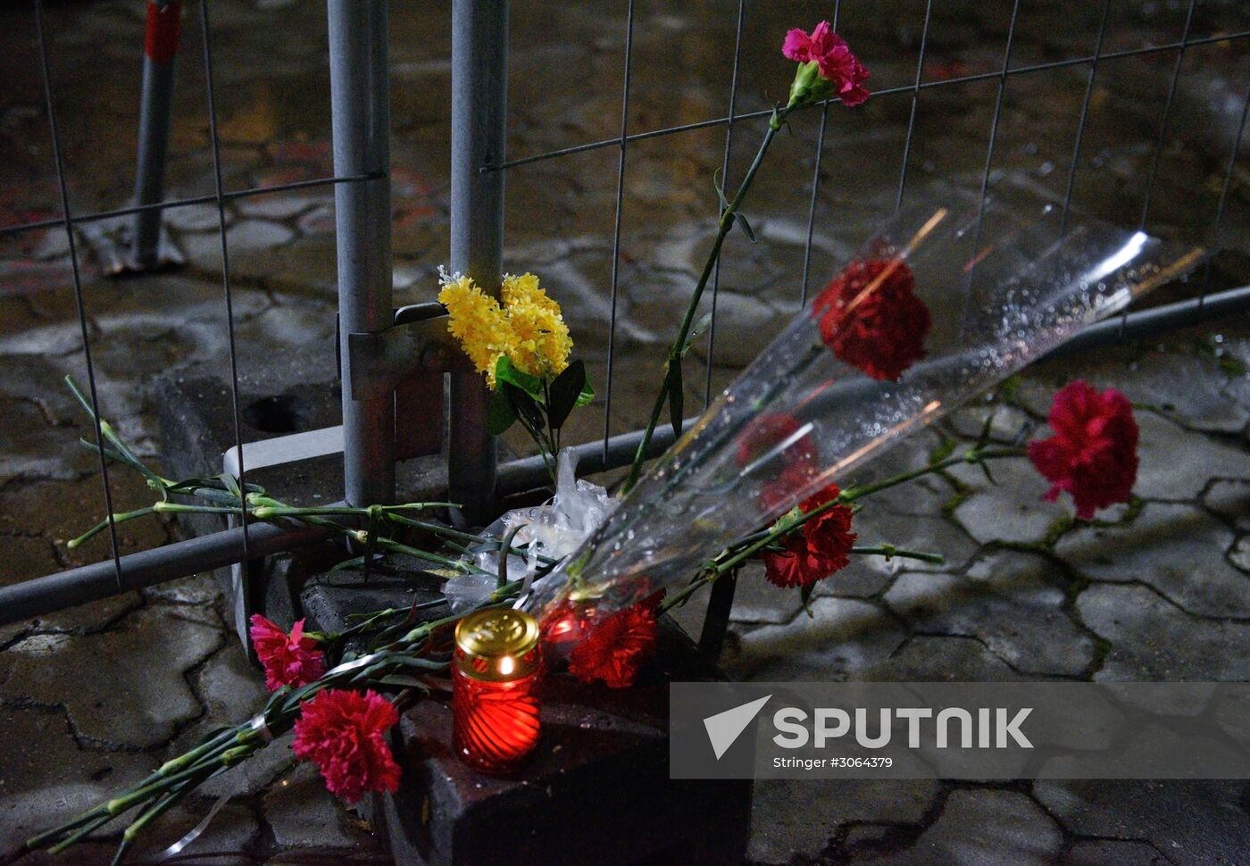 Flowers laid at Russian Embassies in memory of St. Petersburg metro blast victims