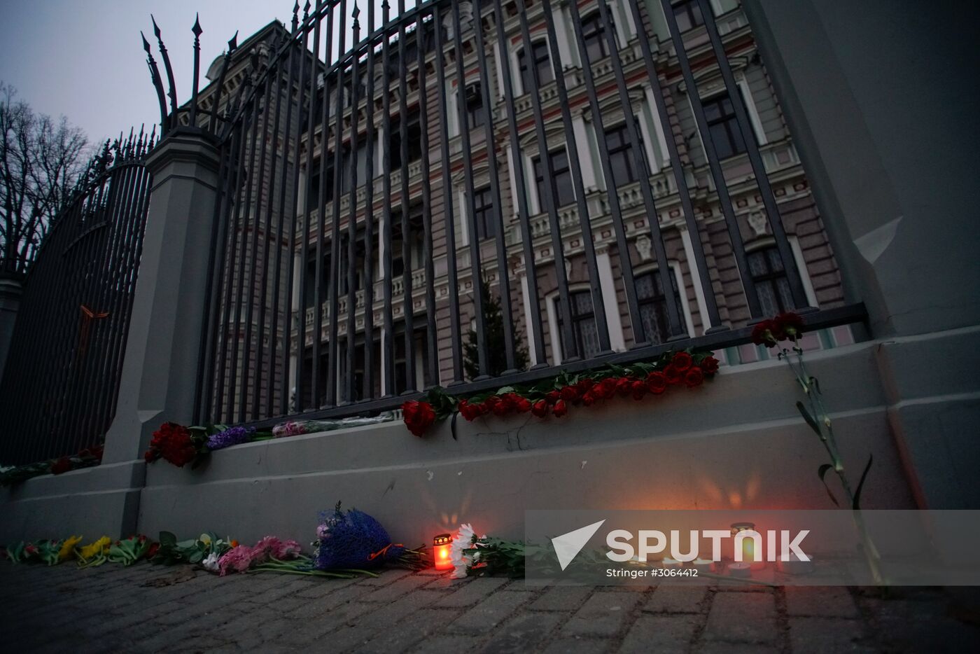 Flowers laid at Russian Embassies in memory of St. Petersburg metro blast victims