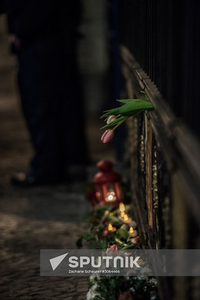 Flowers laid at Russian Embassies in memory of St. Petersburg metro blast victims