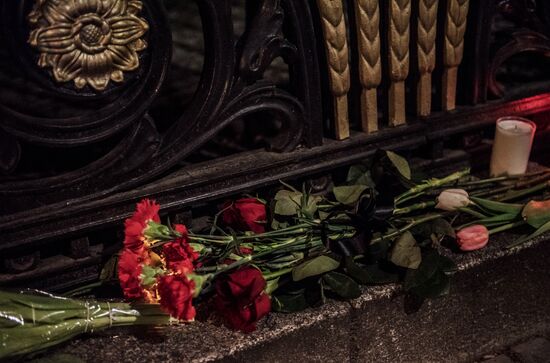 Flowers laid at Russian Embassies in memory of St. Petersburg metro blast victims