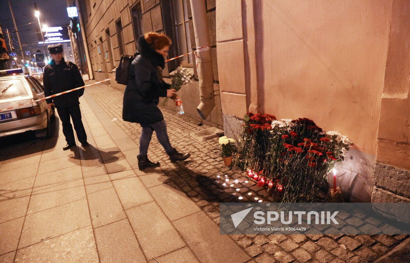 Flowers in memory of St. Petersburg metro blast victims