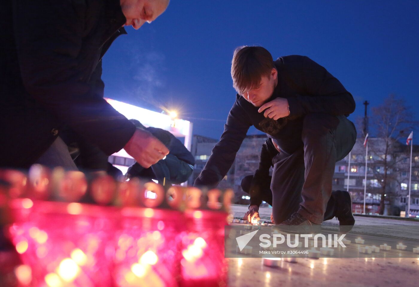 Flowers in memory of St. Petersburg metro blast victims