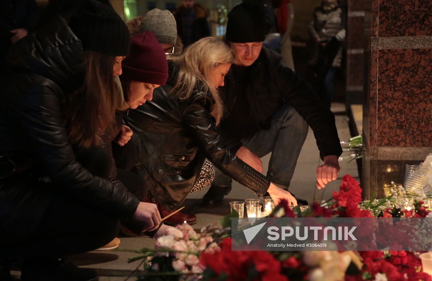 Flowers in memory of St. Petersburg metro blast victims